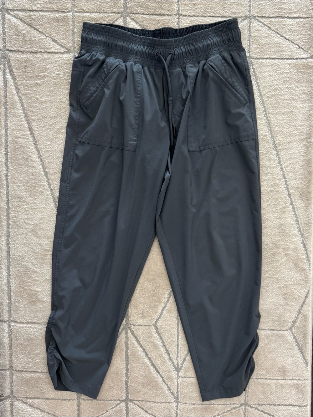 Prana cropped active capri pants